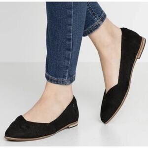 Toms Flats Julie Black Suede Perforated Upper Slip On Women’s Size 7 U.S.